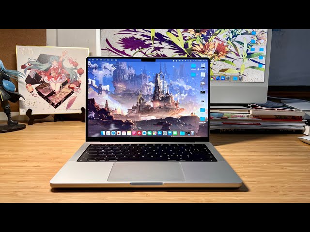 Silver MacBook Pro 14-inch Unboxing + Review