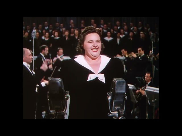 Kate Smith's Heart-Stirring 'God Bless America' - This Is the Army (1943) HD