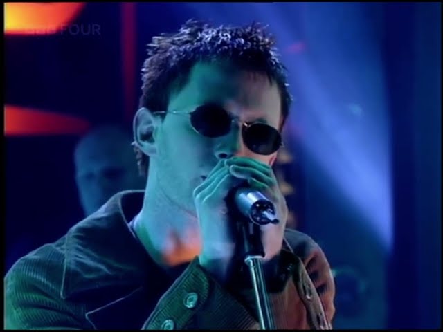 Radiohead - Street Spirit (Fade Out) - TOTP - 1 February 1996