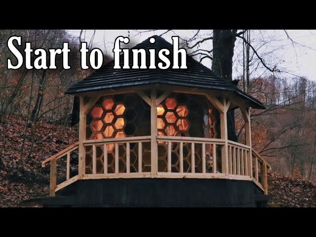 Built winter an unusual house in the forest. Solo. From start to finish
