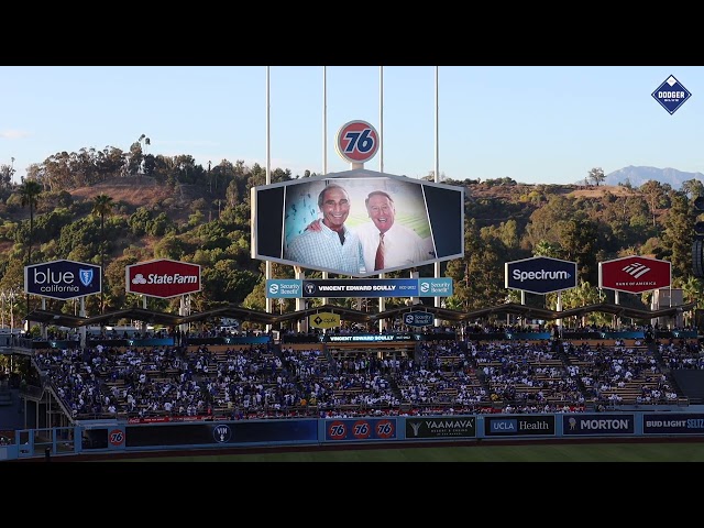 Dodgers pregame: Vin Scully ceremony at Dodger Stadium