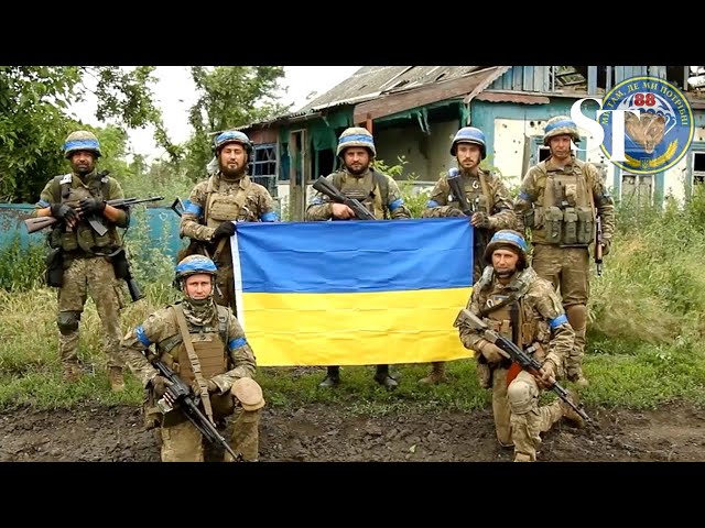 Ukraine reports new gains early in counteroffensive