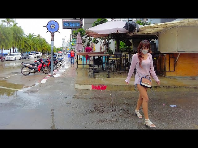 [4K] Walking in the Rain | Rainy day Walk on Beach Road in Pattaya, Thailand