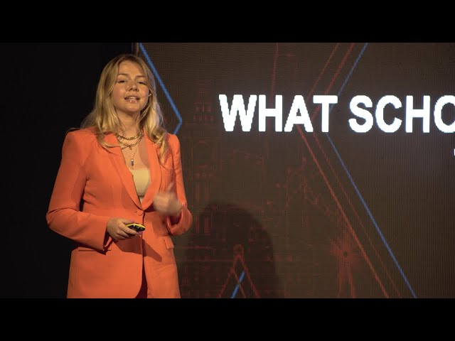 How to Become Socially Mobile | Sophie Pender | TEDxPCL