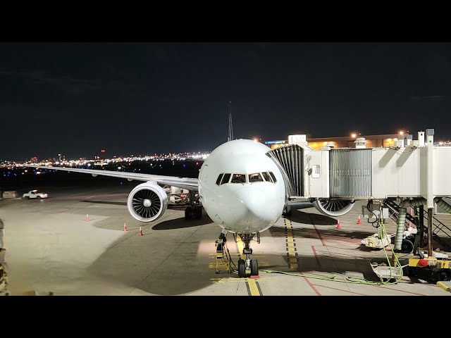 I flew on Air Canada's Boeing 777-300ER in Economy!