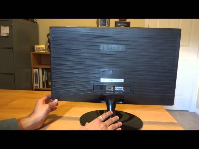 Samsung S22B300H 21.5" LED Monitor Review