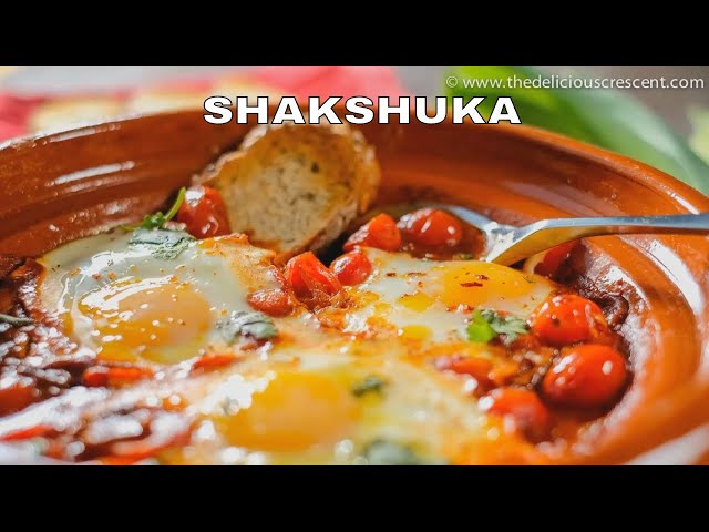 Moroccan Eggs in Tomato Sauce | How to Make Shakshuka Eggs
