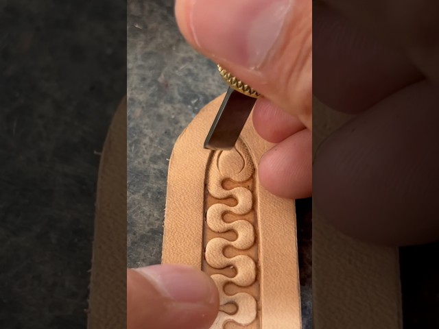 The Serpentine Belt | Leather Belt Making