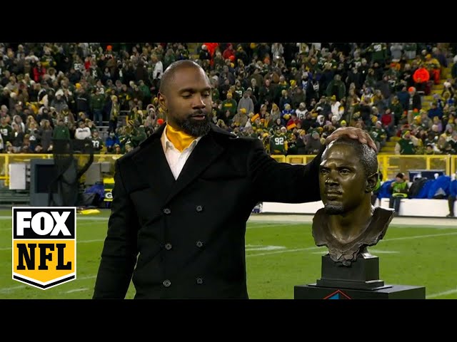 Charles Woodson receives Hall of Fame honors at Packers' Lambeau Field | FOX SPORTS