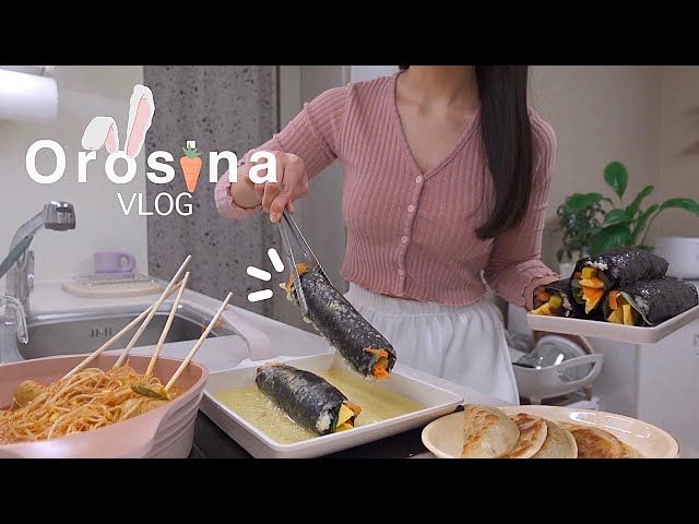 ENG) living alone vlog, Cooking Fried Gimbap, Bibimbap croquettes, and Pickled Cabbage. Korean vlog