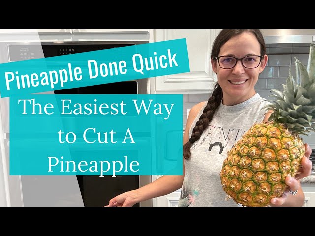 AN EASY WAY TO CUT A PINEAPPLE! Less waste and less mess!