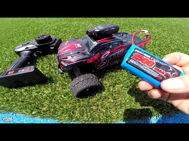 REMO HOBBY SMAX 1/16th Waterproof MINI Monster Truck - PLAYGROUND BASH REVIEW