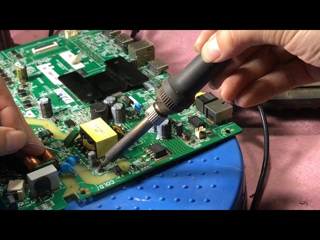 Full video of repairing a 32in TV Caper that lost power due to lightning