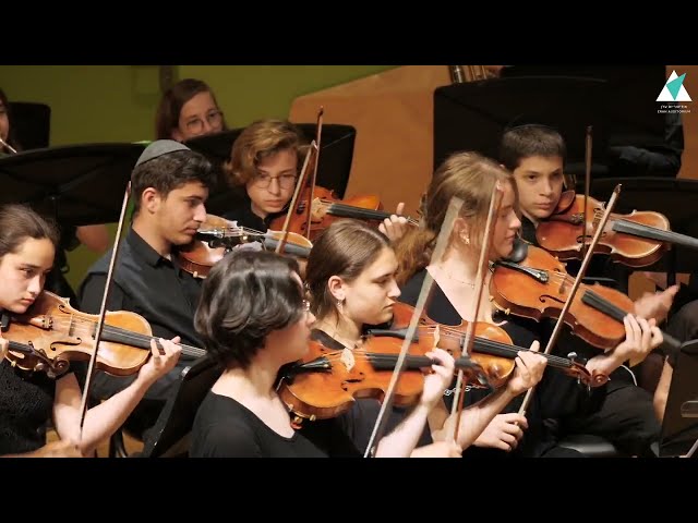 התזמורת הסימפונית הצעירה & סולני מרכז המוסיקה - חופשי ומאושר