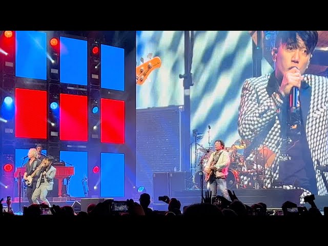 JOURNEY “Don’t Stop Believin’”LIVE Crypto. com Arena Los Angeles, California April 5, 2022