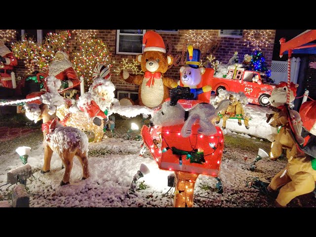 "Winter Wonderland" Christmas House in Whitestone Queens New York City ✨Christmas in New York 🎅🎄