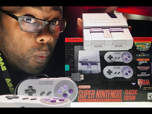 SUPER NES CLASSIC EDITION IN MY HANDS - Nintendo Console Preview Unboxing
