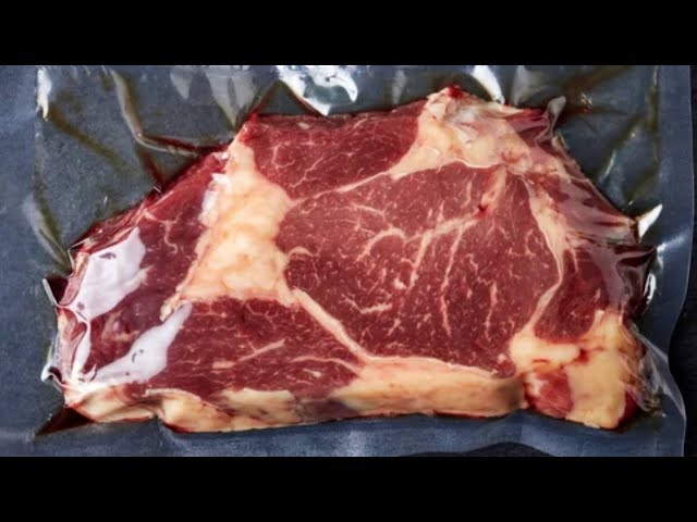 8 Mistakes Everyone Makes When Defrosting Steak