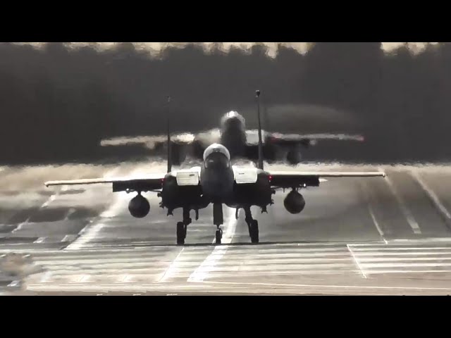 NATO Exercises at RAF Lakenheath - Fast and loud! Crank up those speakers!