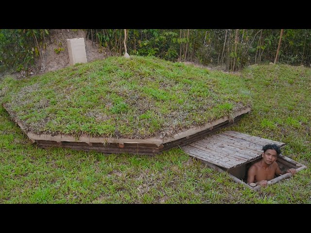 Survival Roof Grass Craft-Shelter, Complete Bushcraft Building Wildlife