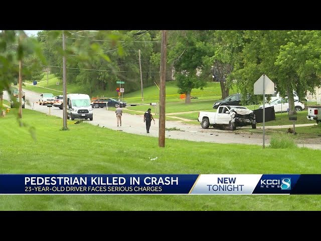 Man arrested after pickup truck hits, kills pedestrian in Des Moines