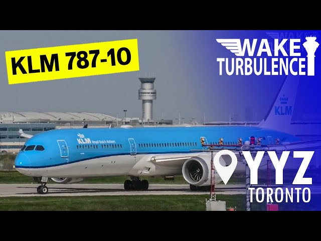 Boeing 787-10 Dreamilner KLM Toronto to Amsterdam Takeoff