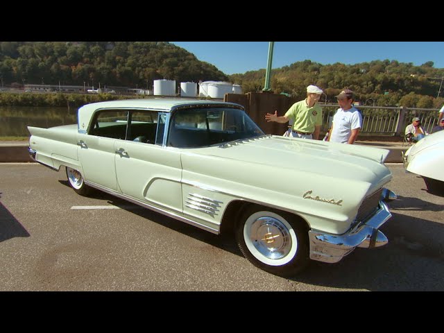 1960 Lincoln Continental Mark V | Found after 40 years hiding in garage | Only 9200 miles!