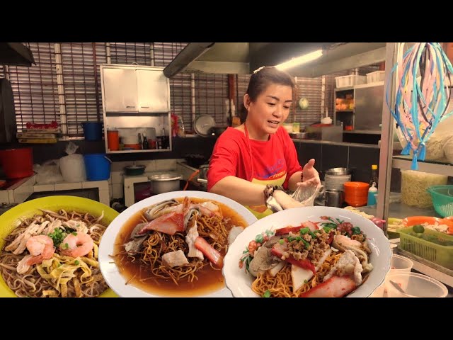 Taste Of Sarawak || Kolo Mee,Sarawak Laksa & Tomato Noodle Served On The Table Are Very Appetizing