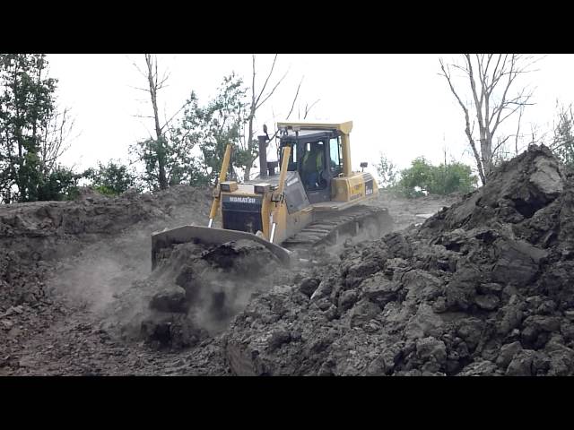 Komatsu D85-EX How to properly cut in that first lift