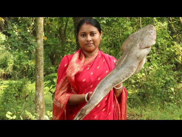 Big FLAT HEAD FISH !!Amazing Cutting & cooking Delicious Masala Fish Curry Recipe || Bengali Recipe