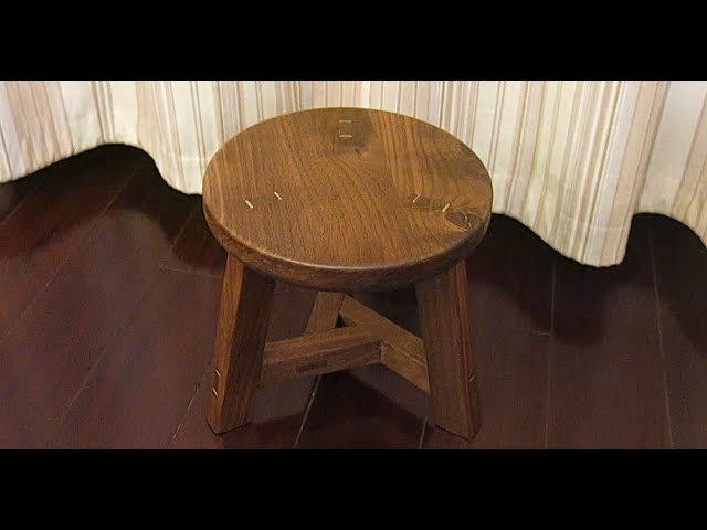 Building a traditional Chinese three-legged stool 制作中式三足凳