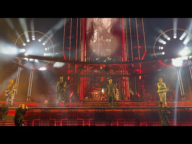 FRONT OF STAGE Rammstein - Pussy (LIVE Dresden, Rinne, 16.05.2024) 4K