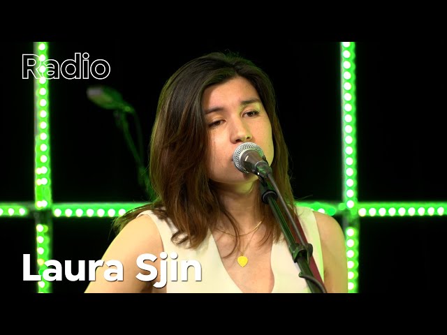 Laura Sjin - 'Buikpijn' & 'Ik Weet Nu Beter' Live @ 3FM (VoorAan)