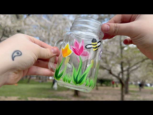 DIY: Painting Spring Flowers on Mason Jars | Easy Tutorial!