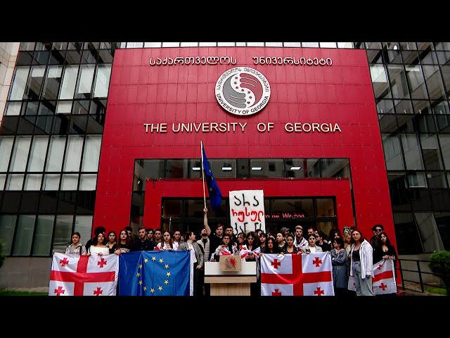 სტუდენტები 10-ზე მეტ უნივერსიტეტში იფიცებიან | ახალგაზრდები რუსული კანონის წინააღმდეგ