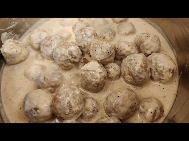 Meatballs - Family Favorite Party Food - Swedish Meatballs - Best Recipe - The Hillbilly Kitchen
