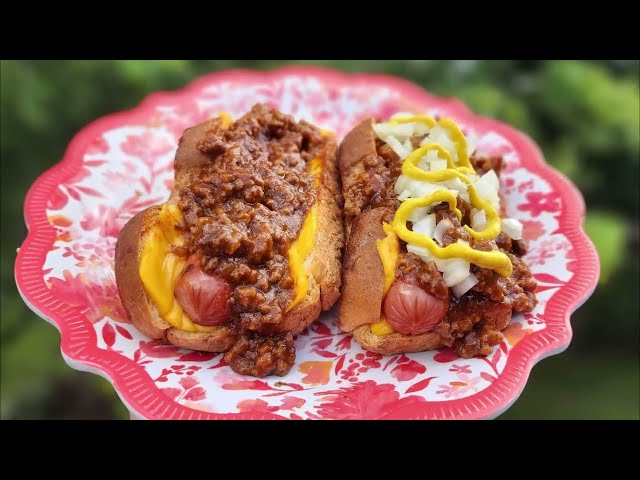 Grilled Cheese Chili Dog – You Have to Try This – Crowd Pleaser – The Hillbilly Kitchen
