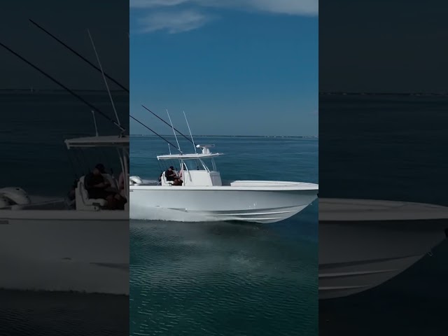 72 MPH on a 40 Foot Boat. Contender 39 ST 425 Yamaha XTO.