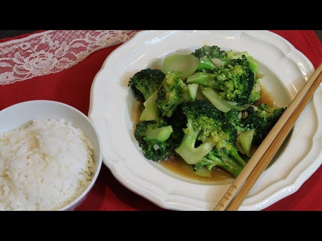 Stir-Fry Broccoli With Garlic - Very Quick & Easy Recipe - Morgane Recipes