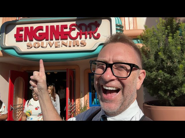 THE MOST UNIQUE Store In All Of Disneyland And You've NEVER Noticed It