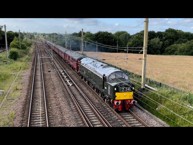 Class 40 THUNDERS by on WCML