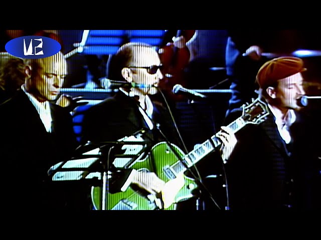U2 - Miss Sarajevo (Concert Version)