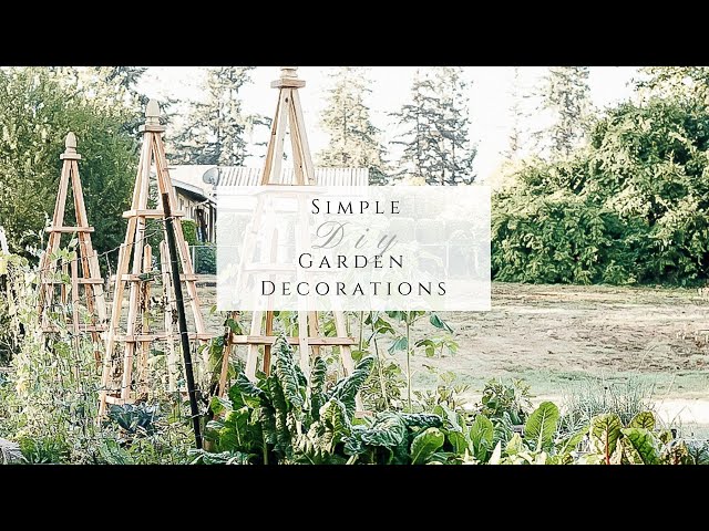 Simple DIY Garden Decorations