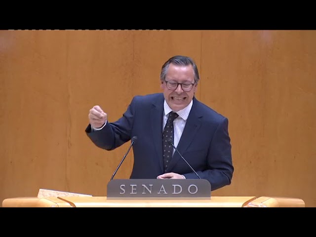 REPASO DE ALFONSO SERRANO (PP) al PSOE de SÁNCHEZ y PUENTE sobre LIBERTAD de PRENSA