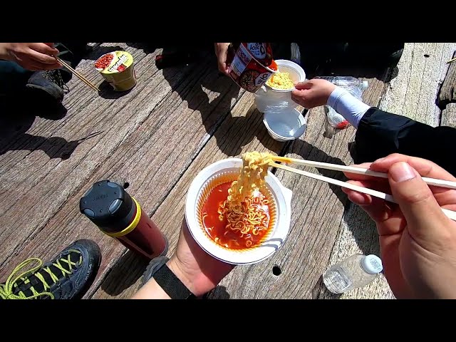 A Walk In The Woods :  Halla Mountain(1,947m, 19km), Fried Bean Curd Rice Ball, , Grilled Clams