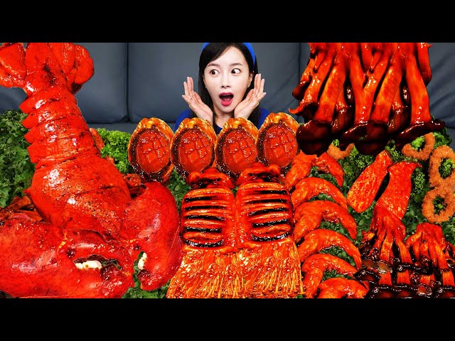 [Mukbang ASMR] SUPER Lobster 🦞 Seafood boil Squid Enoki mushrooms (ft.sambal sauce) Recipe Ssoyoung