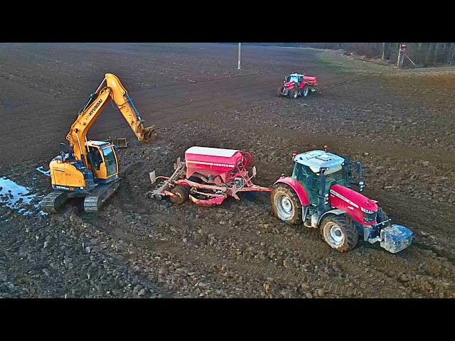 EXTREME CONDITIONS WHEAT SEEDING 2023 | STUCK IN MUD 😨 !