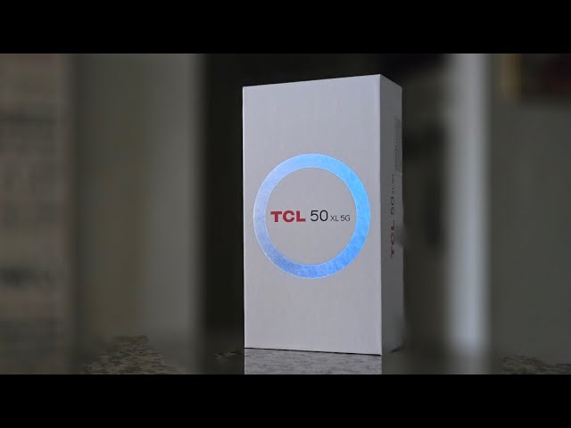 TCL 50 XL 5G | UNBOXING AND DETAILED LOOK!