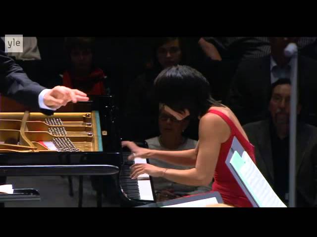 Tchaikovsky: Piano Concerto No. 1 - Yuja Wang (1/3)