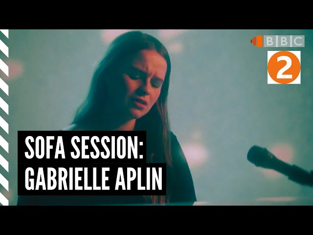 Gabrielle Aplin - Sofa Session - live at BBC Radio 2 (2023)